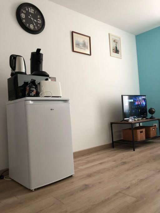 Apartment Superbe Meuble Refait A Neuf Tricastin *