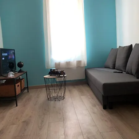 Superbe Appartement Meuble Refait A Neuf Tricastin Pierrelatte Esterno foto